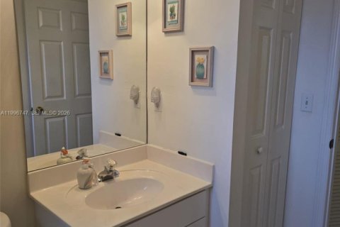 Casa en venta en Miami, Florida, 3 dormitorios, 154.96 m2 № 2058704 - foto 21