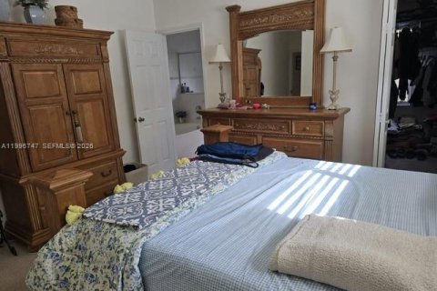 Casa en venta en Miami, Florida, 3 dormitorios, 154.96 m2 № 2058704 - foto 30