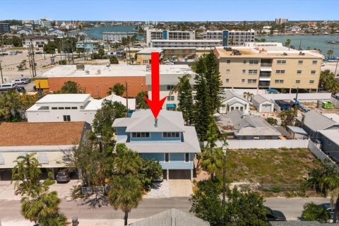 Villa ou maison à vendre à Treasure Island, Floride: 4 chambres, 199.18 m2 № 1634470 - photo 3