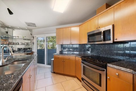 Villa ou maison à vendre à Treasure Island, Floride: 4 chambres, 199.18 m2 № 1634470 - photo 8