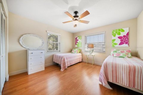 Villa ou maison à vendre à Treasure Island, Floride: 4 chambres, 199.18 m2 № 1634470 - photo 26
