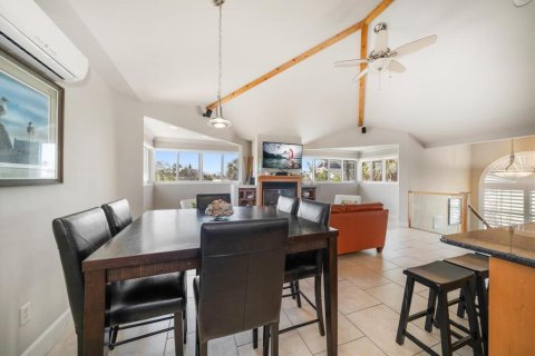 Villa ou maison à vendre à Treasure Island, Floride: 4 chambres, 199.18 m2 № 1634470 - photo 12
