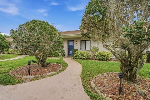 Condo in Hudson, Florida, 2 bedrooms № 2232418