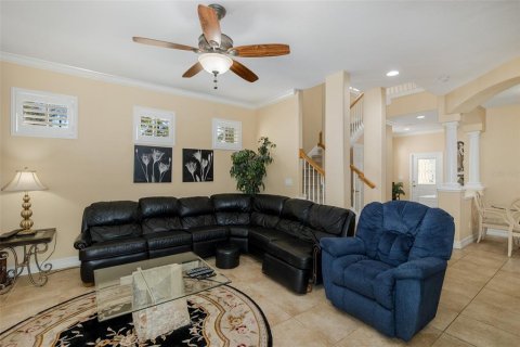 Townhouse in Palm Harbor, Florida 4 bedrooms, 215.35 sq.m. № 2233493 - photo 16
