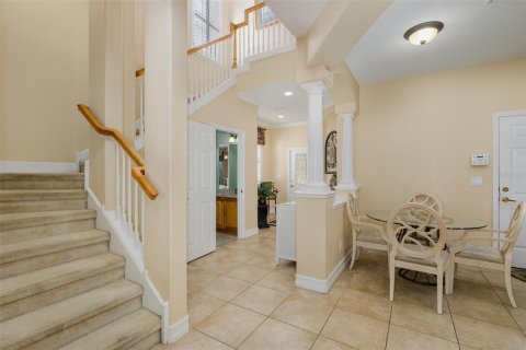 Townhouse in Palm Harbor, Florida 4 bedrooms, 215.35 sq.m. № 2233493 - photo 12