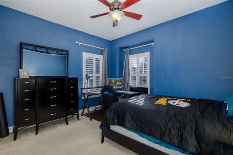 Townhouse in Palm Harbor, Florida 4 bedrooms, 215.35 sq.m. № 2233493 - photo 28