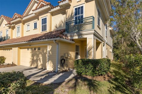 Townhouse in Palm Harbor, Florida 4 bedrooms, 215.35 sq.m. № 2233493 - photo 2