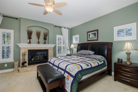 Townhouse in Palm Harbor, Florida 4 bedrooms, 215.35 sq.m. № 2233493 - photo 21