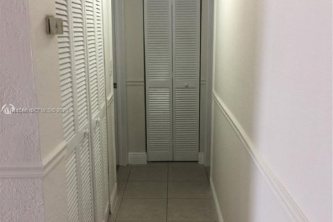 Copropriété à louer à Miami, Floride: 1 chambre, 70.61 m2 № 2001342 - photo 7