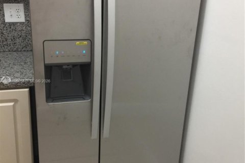 Copropriété à louer à Miami, Floride: 1 chambre, 70.61 m2 № 2001342 - photo 5