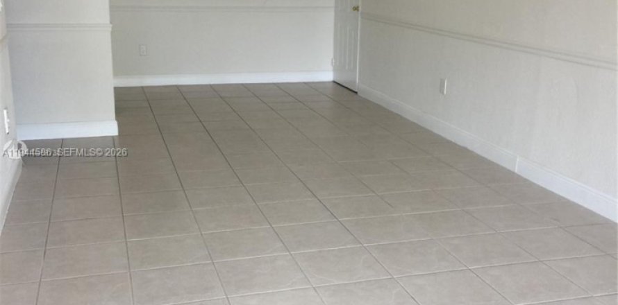 Condo à Miami, Floride, 1 chambre  № 2001342