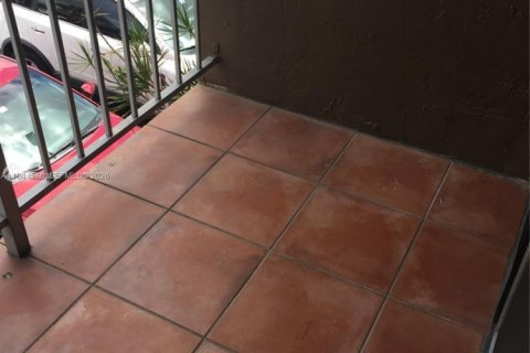 Copropriété à louer à Miami, Floride: 1 chambre, 70.61 m2 № 2001342 - photo 17