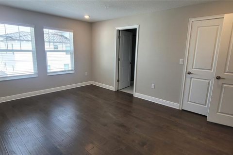 Touwnhouse à louer à Tampa, Floride: 3 chambres, 203.64 m2 № 2437220 - photo 17