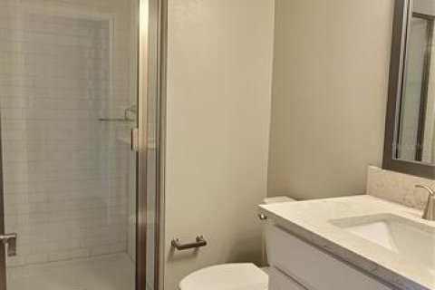 Touwnhouse à louer à Tampa, Floride: 3 chambres, 203.64 m2 № 2437220 - photo 5