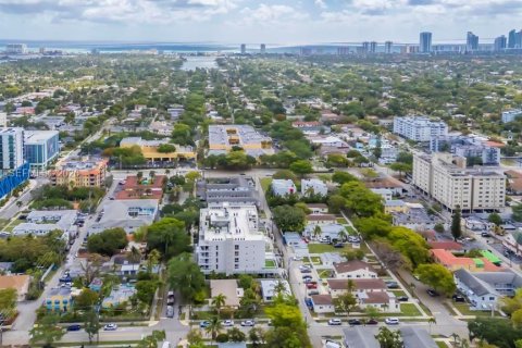 Villa ou maison à vendre à Hollywood, Floride: 2 chambres, 100.33 m2 № 2064823 - photo 20