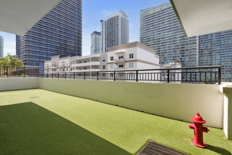 Copropriété à louer à Miami, Floride: 2 chambres, 76.09 m2 № 1987339 - photo 26