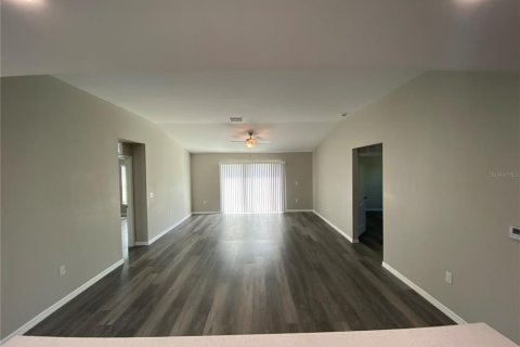 Villa ou maison à louer à Rotonda, Floride: 4 chambres, 144.37 m2 № 1884265 - photo 8