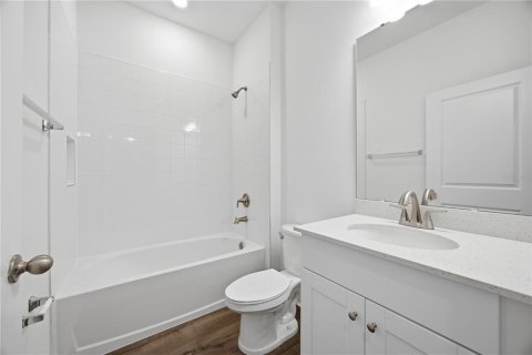 Casa en venta en Okahumpka, Florida, 4 dormitorios, 163.32 m2 № 2236372 - foto 5