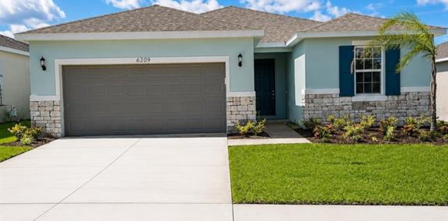 Casa en Okahumpka, Florida 4 dormitorios, 163.32 m2 № 2236372