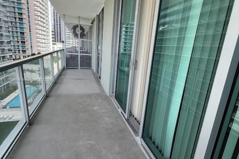 Купить кондоминиум в Майами, Флорида 2 спальни, 95.13м2, № 1957808 - фото 6