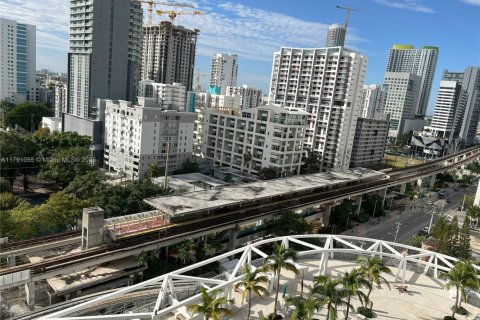 Купить кондоминиум в Майами, Флорида 2 спальни, 95.13м2, № 1957808 - фото 7