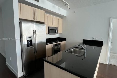 Купить кондоминиум в Майами, Флорида 2 спальни, 95.13м2, № 1957808 - фото 4