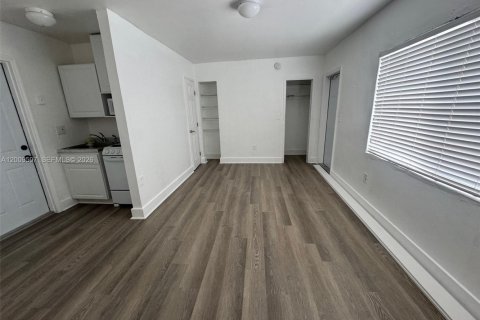 Appartement à louer à Miami, Floride № 2171004 - photo 3