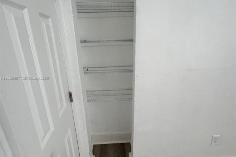 Appartement à louer à Miami, Floride № 2171004 - photo 7