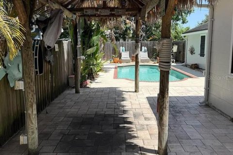 Villa ou maison à louer à Saint Petersburg, Floride: 3 chambres, 110.27 m2 № 2424159 - photo 16