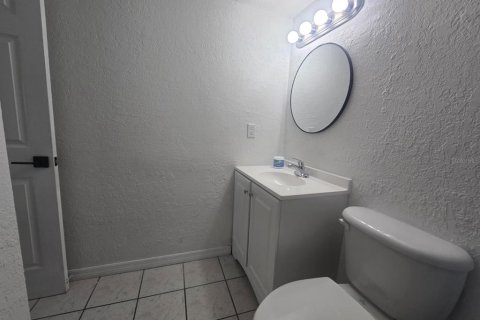 Copropriété à louer à Altamonte Springs, Floride: 2 chambres, 83.33 m2 № 2148042 - photo 11