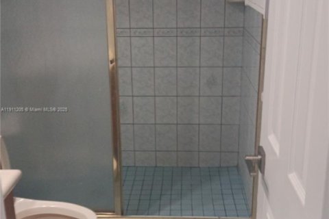 Copropriété à louer à Coral Springs, Floride: 2 chambres, 73.39 m2 № 1967215 - photo 9