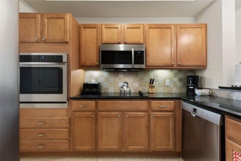 Condo in Palm Coast, Florida, 2 bedrooms  № 2224355 - photo 25
