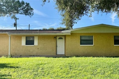 House in Rockledge, Florida 3 bedrooms, 110.37 sq.m. № 2113785