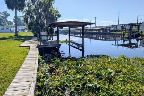 Apartment in Astor, Florida 3 bedrooms, 160.54 sq.m. № 2394375 - photo 2