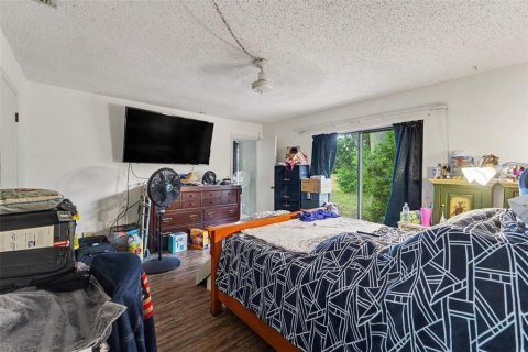 Villa ou maison à vendre à Weeki Wachee, Floride: 3 chambres, 214.42 m2 № 2219882 - photo 2
