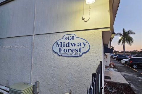 Condo in Miami, Florida, 2 bedrooms  № 1786476 - photo 25