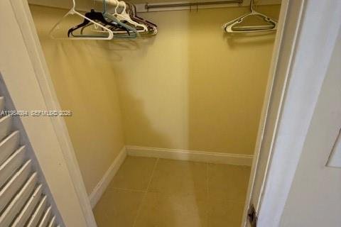 Copropriété à louer à Hallandale Beach, Floride: 2 chambres, 101.45 m2 № 2010024 - photo 14