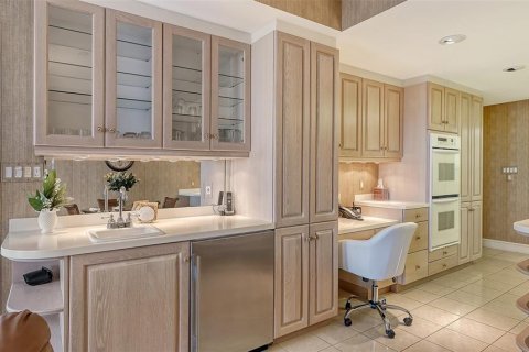 Condominio en venta en Longboat Key, Florida, 3 dormitorios, 262.91 m2 № 1143759 - foto 20