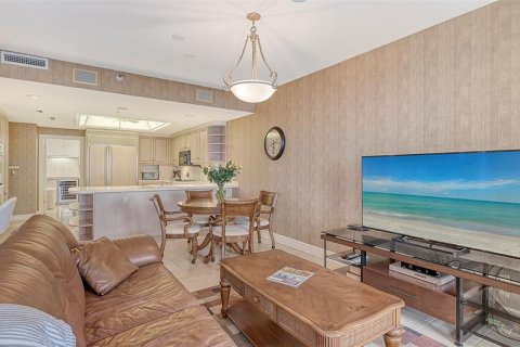 Condominio en venta en Longboat Key, Florida, 3 dormitorios, 262.91 m2 № 1143759 - foto 18