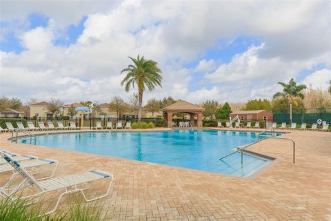 Villa ou maison à louer à Land O' Lakes, Floride: 3 chambres, 156.26 m2 № 1736594 - photo 22