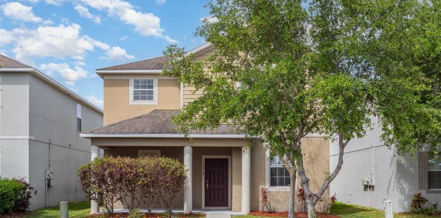 House in Riverview, Florida 3 bedrooms, 209.49 sq.m. № 1618599
