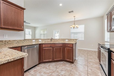 House in Riverview, Florida 3 bedrooms, 209.49 sq.m. № 1618599 - photo 4