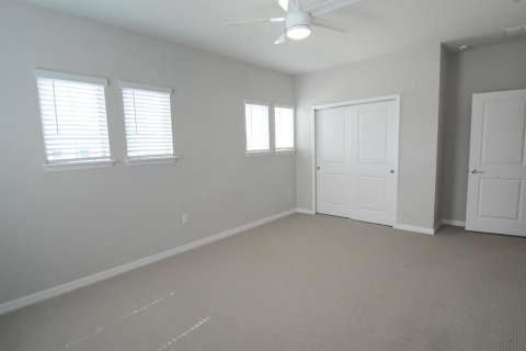 Casa en venta en Oviedo, Florida, 5 dormitorios, 373.1 m2 № 1821505 - foto 18
