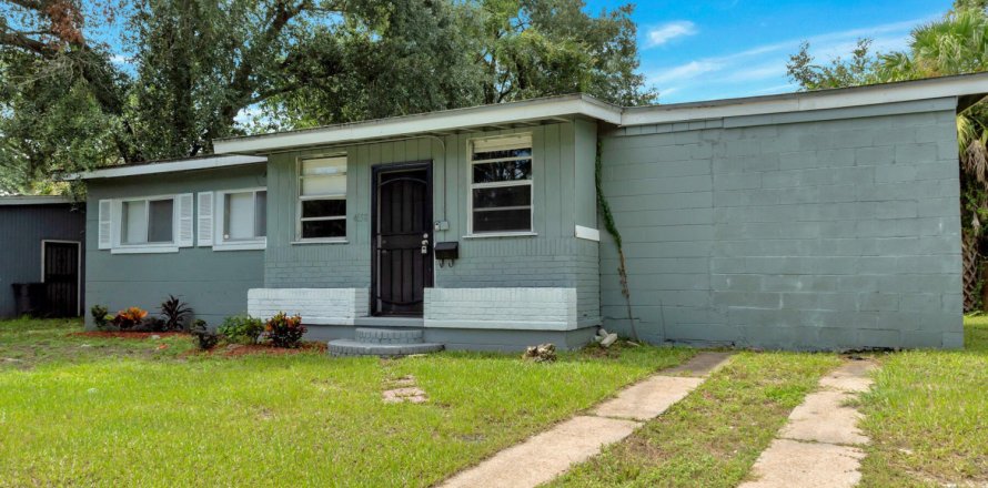Immobilier commercial à Jacksonville, Floride 119.01 m2 № 769430