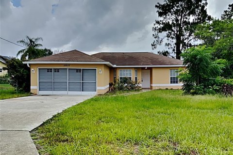 Casa en alquiler en Spring Hill, Florida, 3 dormitorios, 121.52 m2 № 1912848 - foto 1