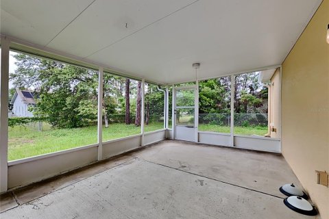 Casa en alquiler en Spring Hill, Florida, 3 dormitorios, 121.52 m2 № 1912848 - foto 14