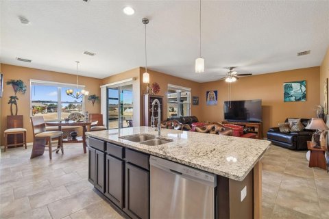 Villa ou maison à vendre à Lakeland, Floride: 3 chambres, 158.86 m2 № 2144666 - photo 16