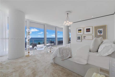 Copropriété à vendre à Surfside, Floride: 4 chambres, 399.94 m2 № 2090867 - photo 15