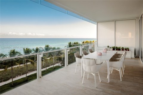 Copropriété à vendre à Surfside, Floride: 4 chambres, 399.94 m2 № 2090867 - photo 22