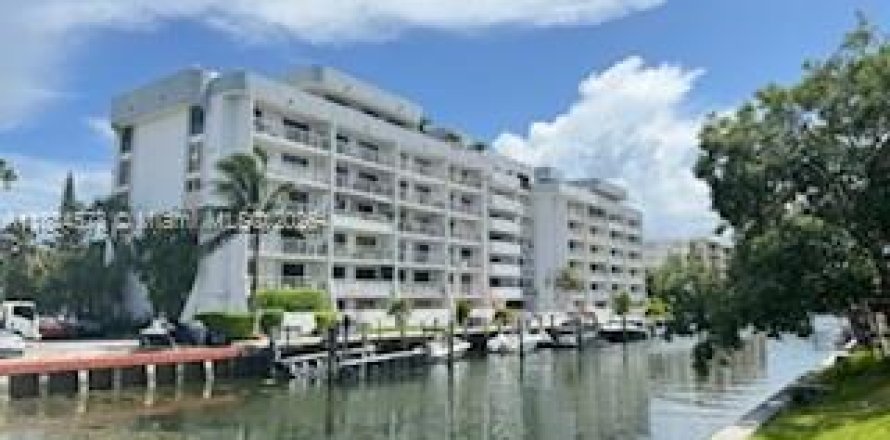 Condo à Miami, Floride, 2 chambres № 1818078